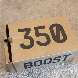 Yeezy Boost 350 V2 - Bone